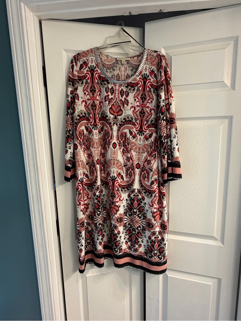 Paisley Print Long-Sleeve Shift Dress in Red and Pink